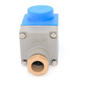 Danfoss 018F6710 Solenoid Coil 100-115 V,60 Hz, 13 W, 50 Hz, 11 W, IP20, BE115CS, Terminal Box