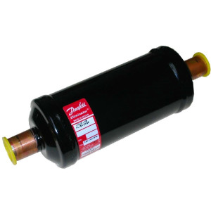 Danfoss 023Z0107 Filtro Secador 1-1/8pulg linea de Liquido para sistemas de aire acondicionado y refrigeracion DCL 419S Soldable 18.6-28.6tons Unidireccional 25.1cm Largo 9.3cm Ancho