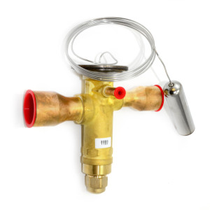 Danfoss 067N2156 7.5TR Thermostatic expansion valve, TGE, R22,R407C, 5/8x7/8 in Solder, ODF, 1/4 in Externally equalized, Bi-flow, -40 to 50 F, replaces 067N2176