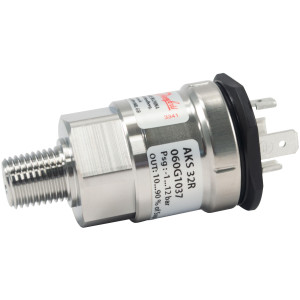 Danfoss 060G1037 Pressure Transmitter AKS 32R for Use with AK CC Controller,  -14.5 to 174 psig, 1/4 NPT Danfoss 060G1037 Pressure Transmitter AKS 32R for Use with AK CC Controller,  -14.5 to 174 psig, 1/4 NPT