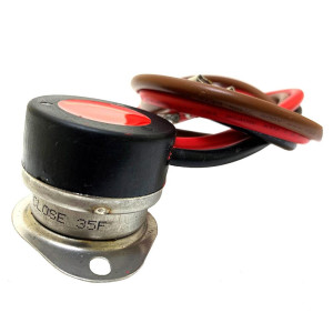 Appli Parts APBT-5709 Bimetal 3 Wire Fan and Defrost Termination Delay Thermostat SPDT Open 55 F Close 35 F Replaces: Bohn, Larkin, Chandler, Climate Control 5709L, 4751C, 27454, SL5709