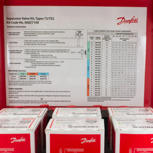 Danfoss 068Z7100 Valvula de Expansion Kit T 2, TE 2, incluye 1 x 068Z3206, 1 x 068Z3209, 1 x 068Z3400, 1 x 068Z3403, 1 x 068Z3346, 1 x 068Z3348,1 x 068-2002, 1 x 068-2003, 1 x 068-2010,  2 x 068-2015, 2 x 068-2006, 1 x 068-2007, 1 x 068-2008, 1 x 068