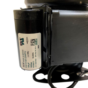Danfoss MLT12RD 1/2HP R404a Fractional Refrigeration Compressor HMBP 115/1/60 (V/Ph/Hz) 123B2542 Danfoss MLT12RD 1/2HP R404a Fractional Refrigeration Compressor HMBP 115/1/60 (V/Ph/Hz) 123B2542