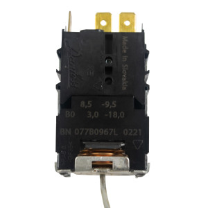 Danfoss 077B7100 Thermostat 1 Door Refrigerators 077B7100 077B0967L Cold Cut-in +14.9F Cold cut-out -0.4F Warm Cut-in +47.3F Warm Cut-out +37.4F Capillary tube length 47.2in B0 Fit: K50P-1125-001